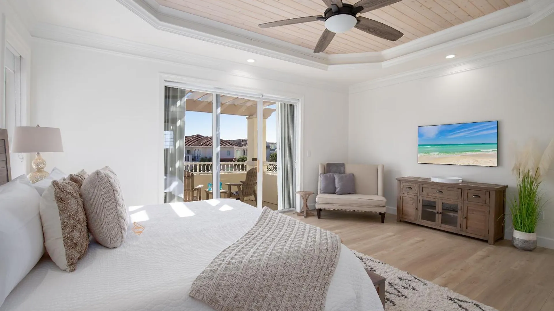 דסטין Community Pool, Hot Tub And Beach - Outdoor Kitchen